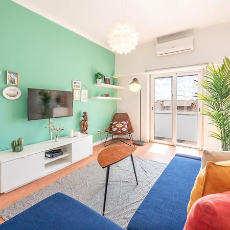 Guestready - Vibrant 2Br Apartment Lisboa Eksteriør billede