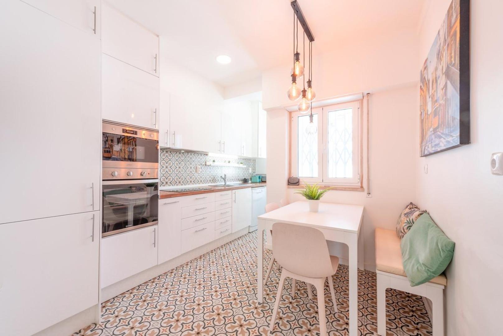 Guestready - Vibrant 2Br Apartment Lisboa Eksteriør billede